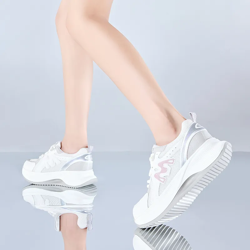 Xiangxiangli Lightweight Height Increasing Low-Top Chunky Sneakers Women's-3