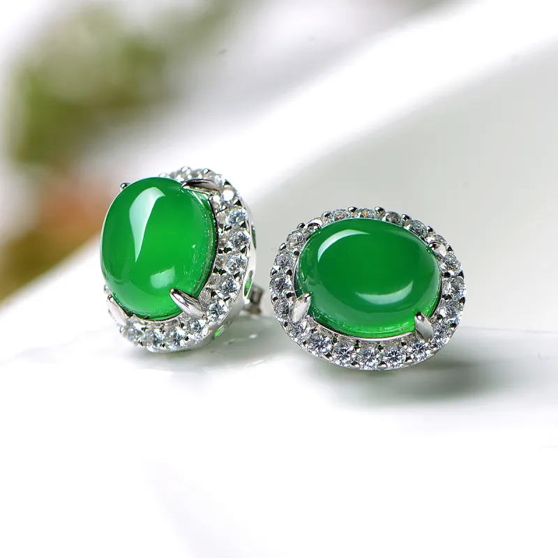 MARY WINDSOR Chalcedony Stud Earrings Women's-1