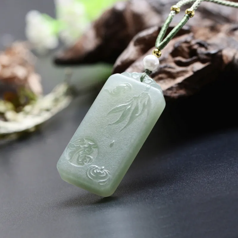 MARY WINDSOR Hetian Jade Pendants Pale Greenish White Jade Unisex-3