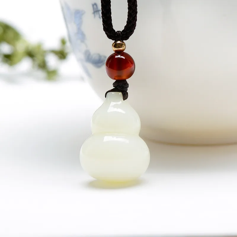 MARY WINDSOR Hetian Jade 3D Fortune Gourd Pendant Pale Greenish White Jade Unisex-1