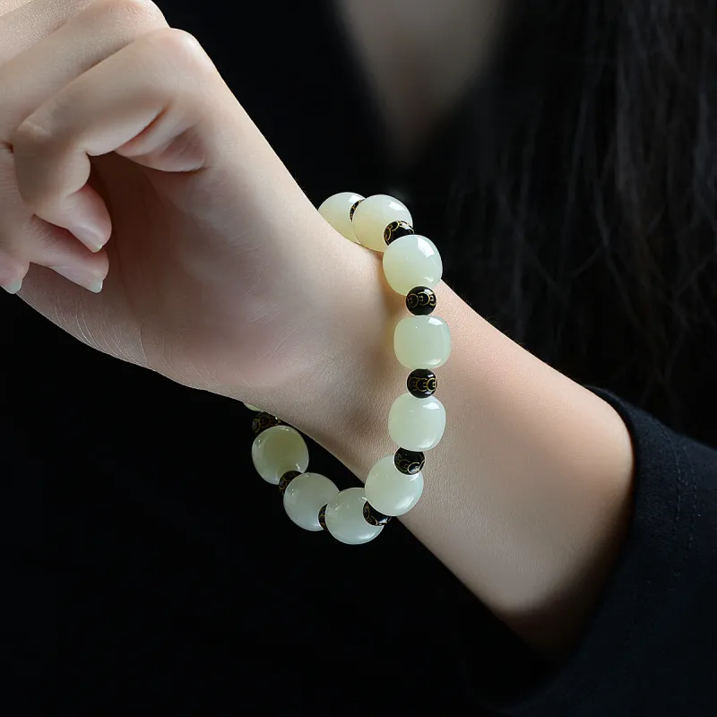 MARY WINDSOR Hetian Jade Bracelets Unisex Pale Greenish White Jade-4