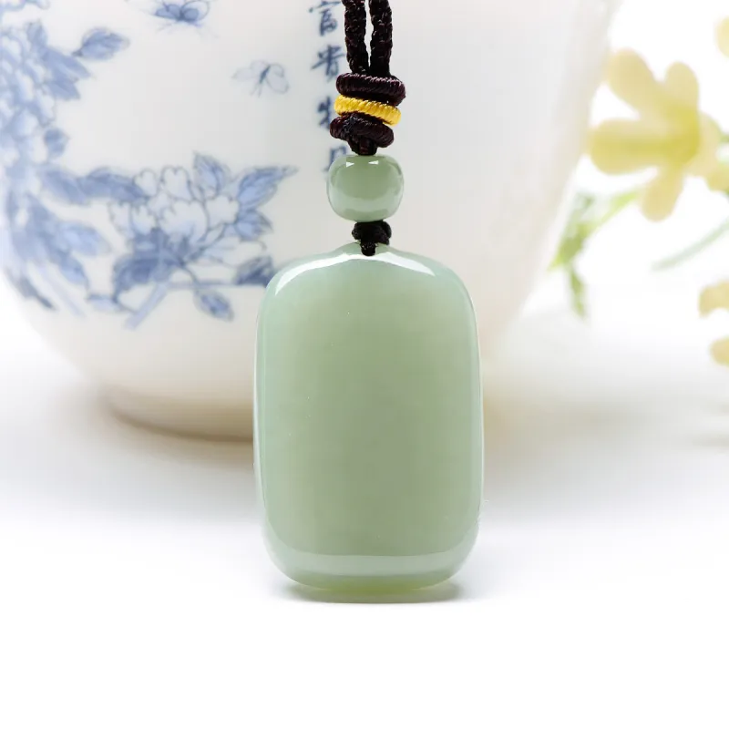 MARY WINDSOR Hetian Jade Amulet Pale Greenish White Jade Unisex-4