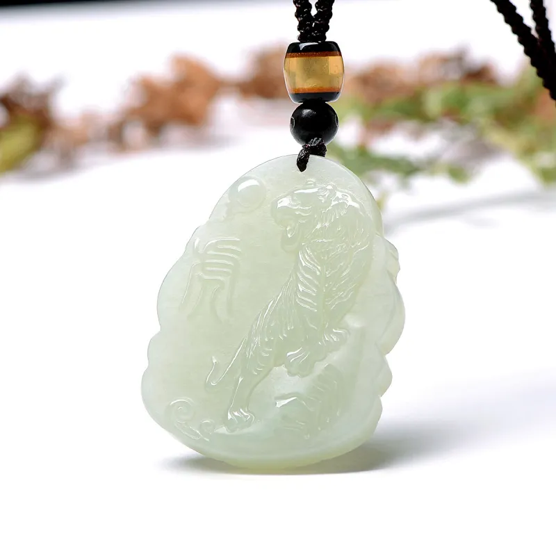 MARY WINDSOR Chinese Zodiac Tiger Guardian Pendant Pale Greenish White Jade Unisex-5