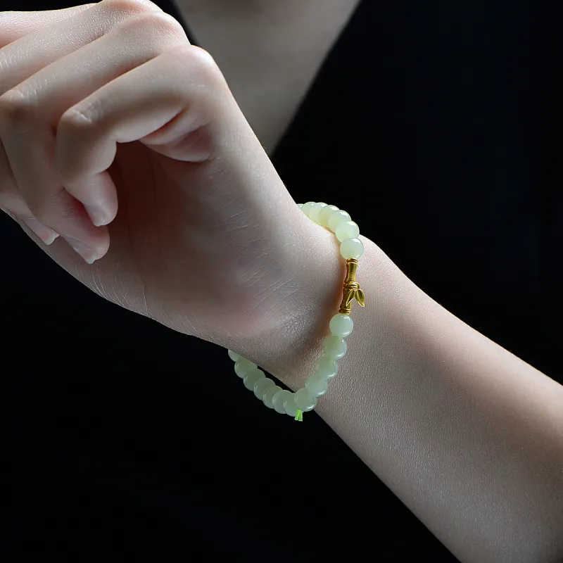 MARY WINDSOR Hetian Jade Bracelets Women's Pale Greenish White Jade-3