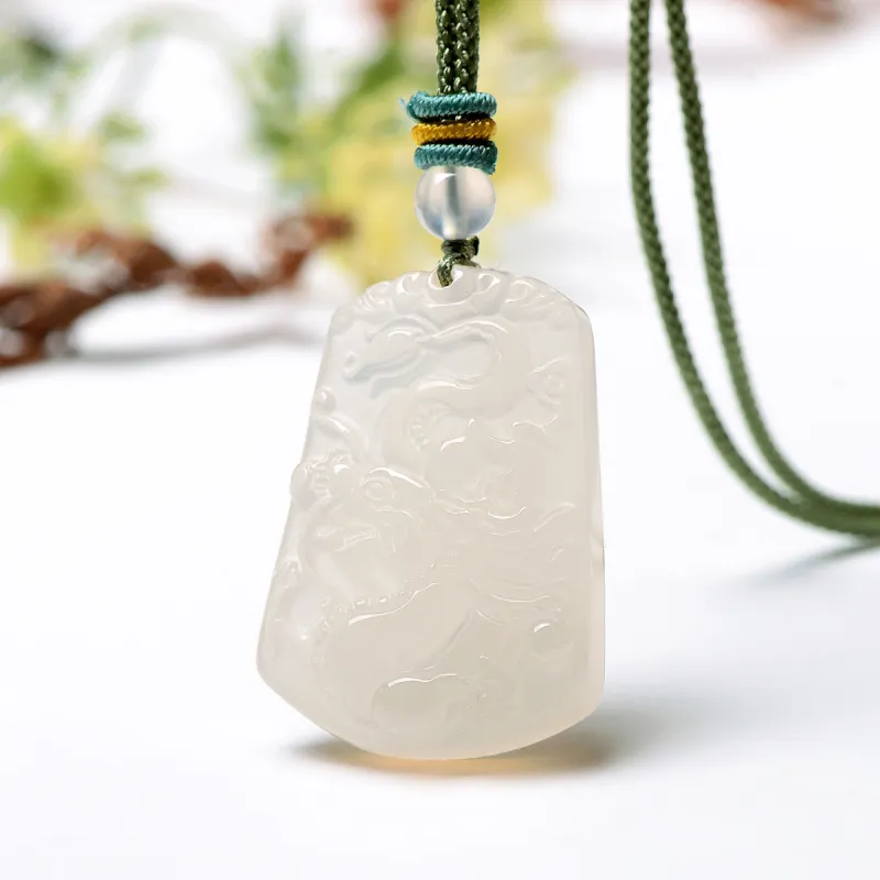 MARY WINDSOR Natural Chalcedony Pendants Men's-1
