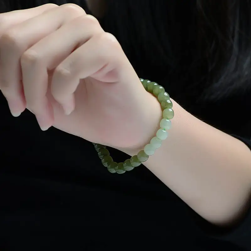 MARY WINDSOR Gradient Bracelet Pale Greenish White Jade Unisex-3