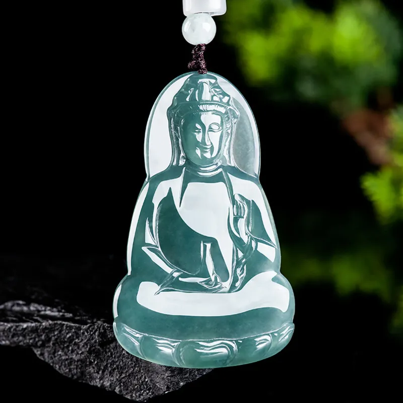 MARY WINDSOR Ice Glutinous Jadeite Pendants Unisex-1