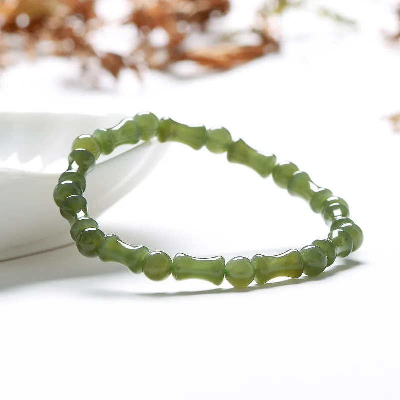 MARY WINDSOR Hetian Jade Bracelets Green Jade Unisex-4