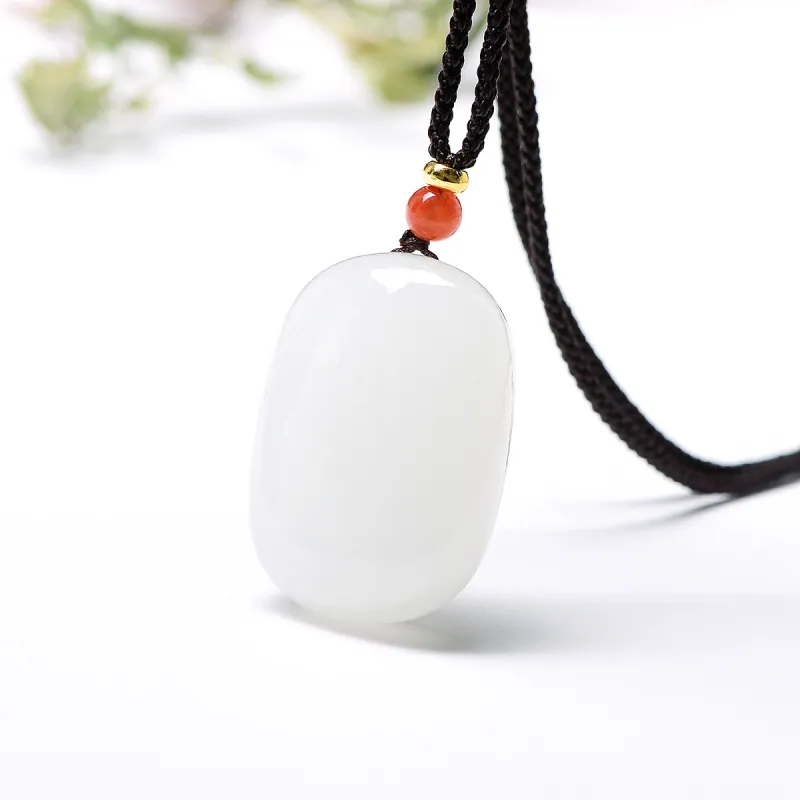 MARY WINDSOR Delicate White Amulet Pendant White Jade Women's-2