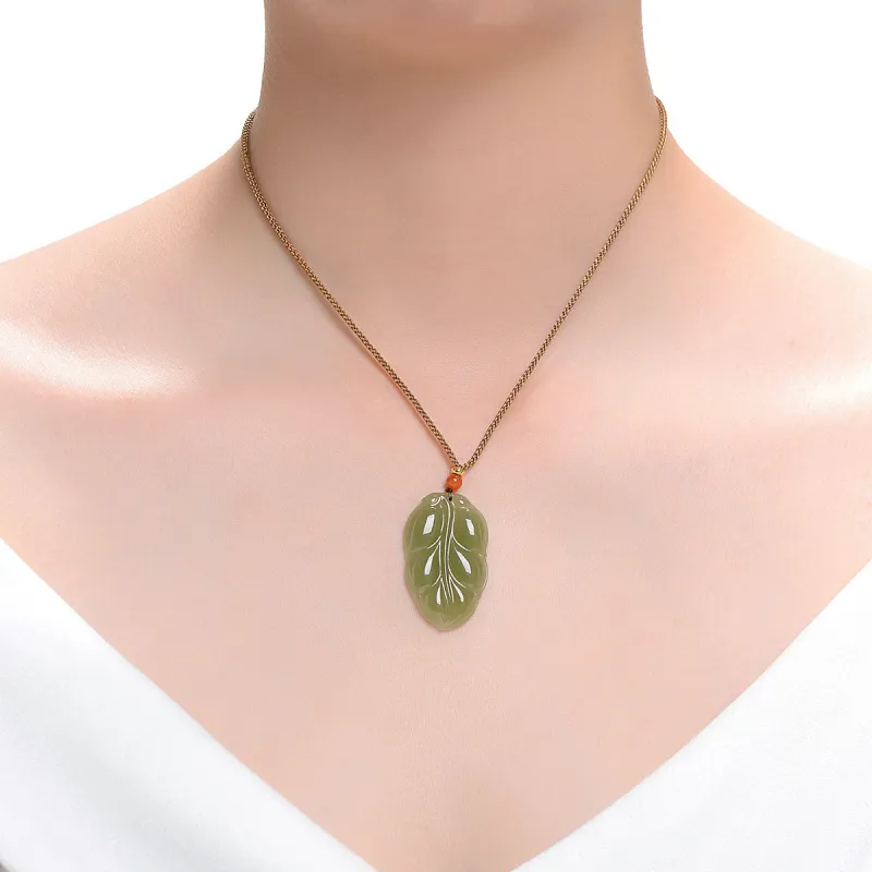 MARY WINDSOR Daiye Success Hetian Jade Pendant Pale Greenish White Jade Women's-3