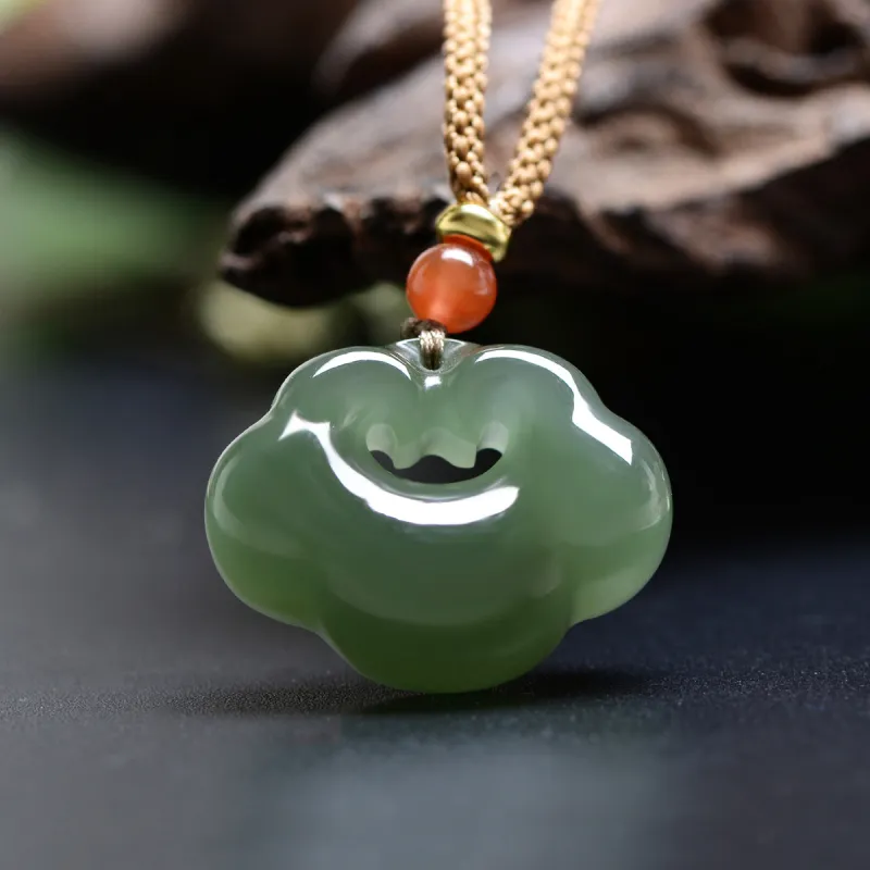 MARY WINDSOR Hetian Jade Pendants Pale Greenish White Jade Unisex-3