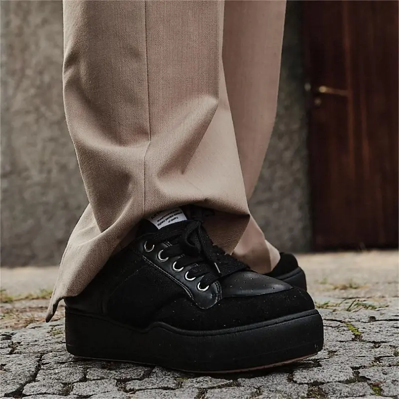 ARTICLE NO. Low Top Skateboard Shoes Unisex-14