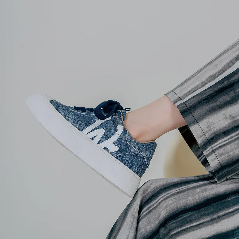WUDASHU Low-Top Skateboard Shoes Women's-15