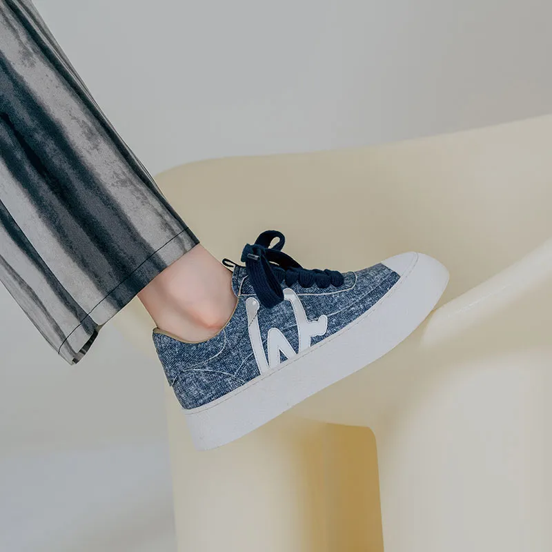 WUDASHU Low-Top Skateboard Shoes Women's-17