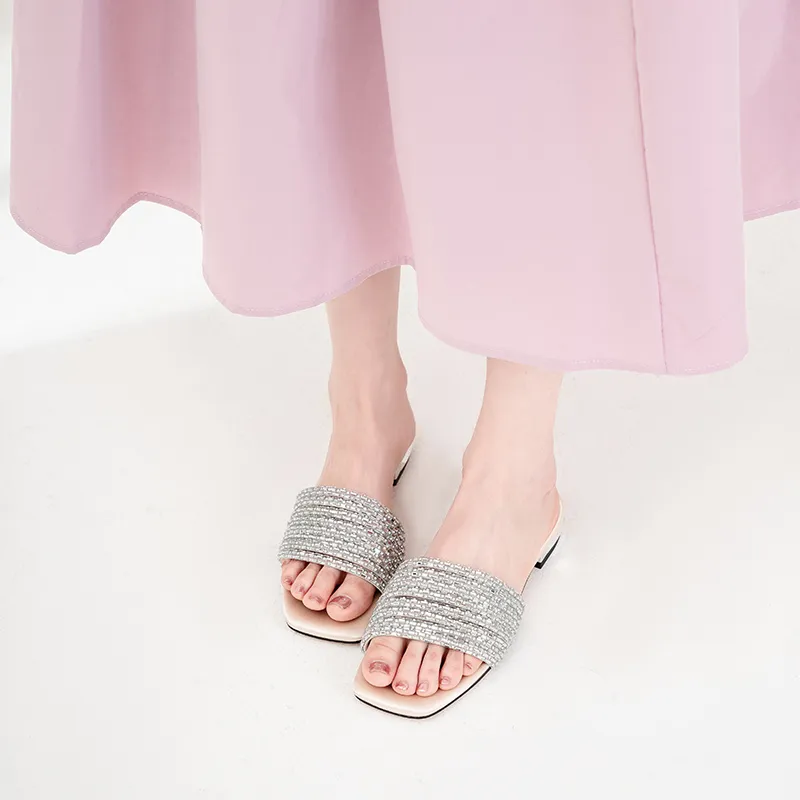 WUDASHU Slide Slippers Women's Black/Champagne/Silver-9