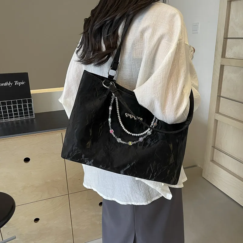 Ji Reminiscence PU Shoulder Bag Women's Ecru/Silver/Black/Green-14