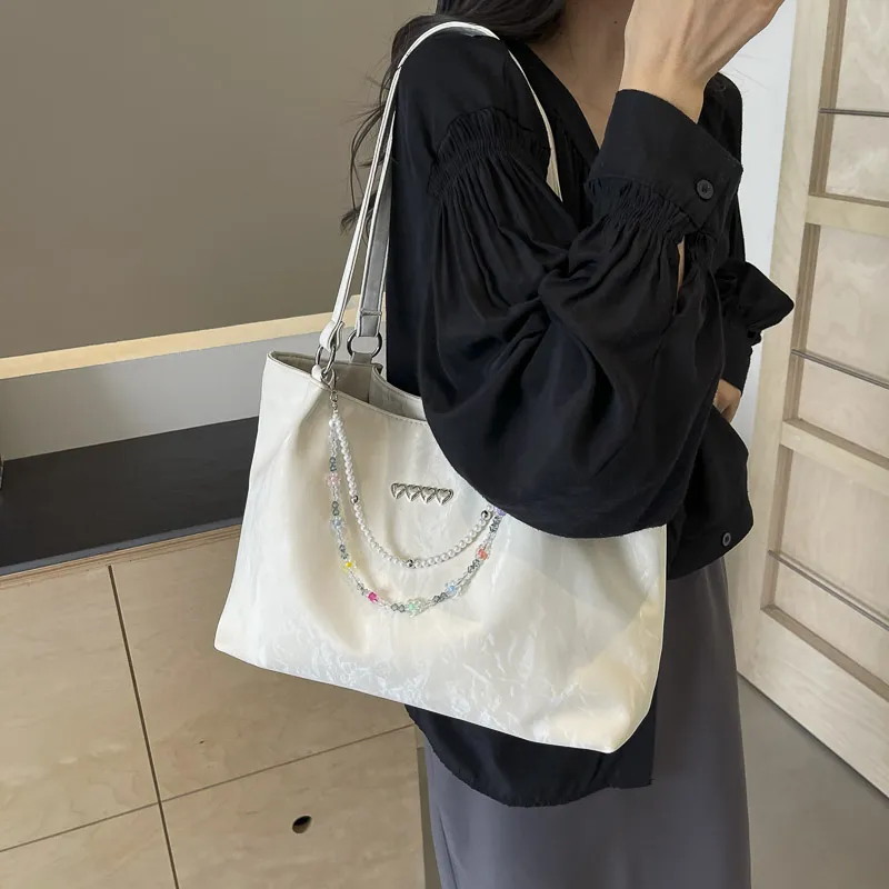 Ji Reminiscence PU Shoulder Bag Women's Ecru/Silver/Black/Green-4