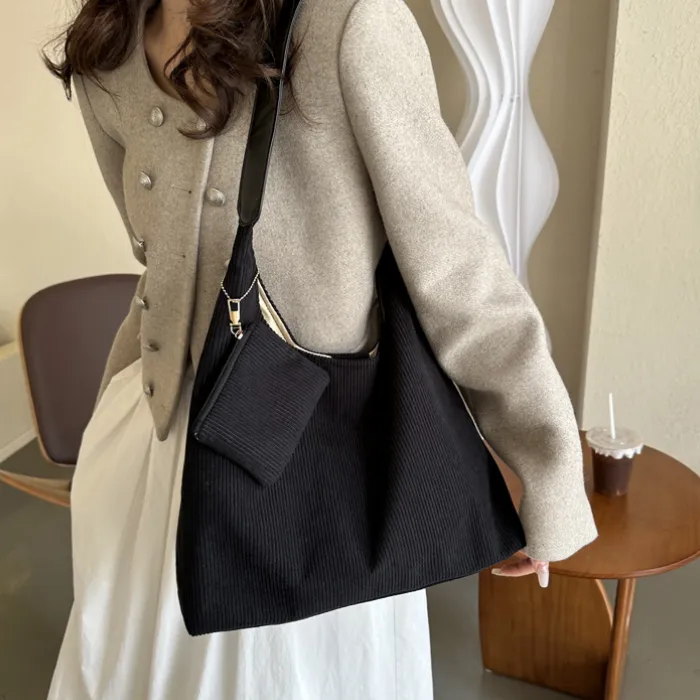 Ji Reminiscence Shoulder Bags-1