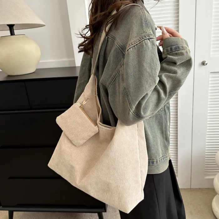 Ji Reminiscence Shoulder Bags-11