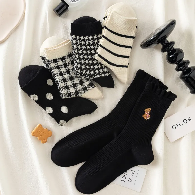 Caramella Mid Calf Socks Women's 5 Pack-11