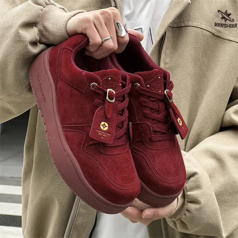 Chi Wolf Height Increasing Low Top Skateboard Shoes Unisex Burgundy-2