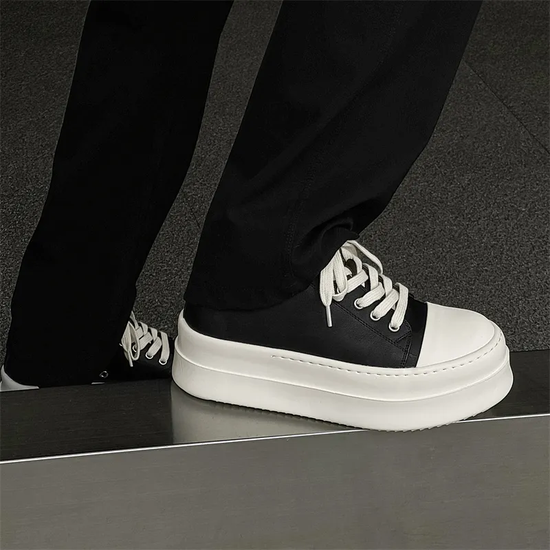 Chi Wolf Low Top Skateboard Shoes Men's Black-3