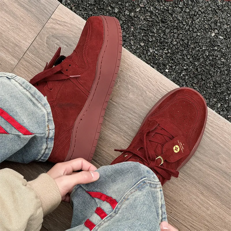 Chi Wolf Height Increasing Low Top Skateboard Shoes Unisex Burgundy-4