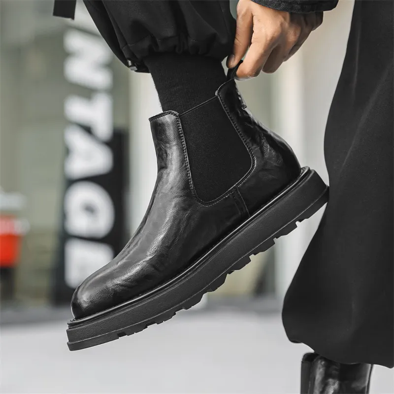 Chi Wolf Short Chelsea Boots Men Black-5