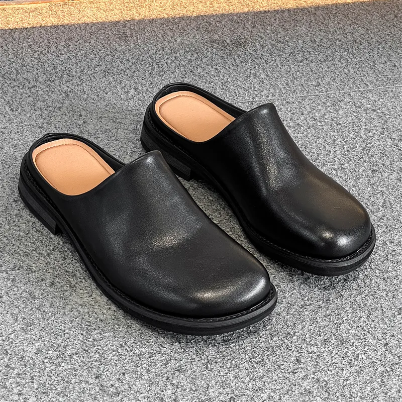 Chi Wolf Closed Toe Slippers Unisex Black-5