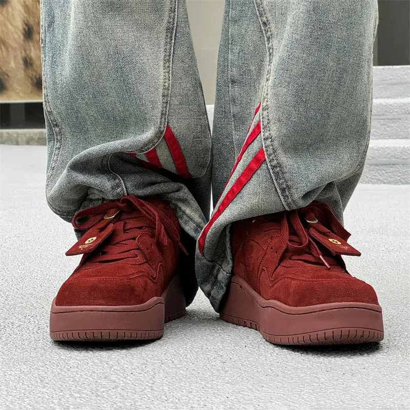 Chi Wolf Height Increasing Low Top Skateboard Shoes Unisex Burgundy-3