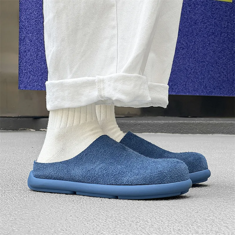 Chi Wolf Rubber Sole Closed Toe Slippers Men's-40