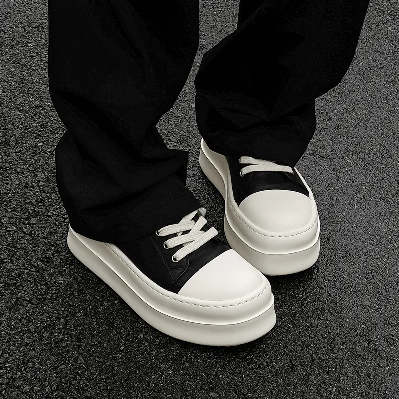 Chi Wolf Low Top Skateboard Shoes Men's Black-4