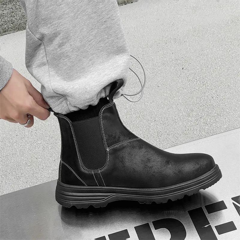 Chi Wolf Short Chelsea Boots Men's Black-6