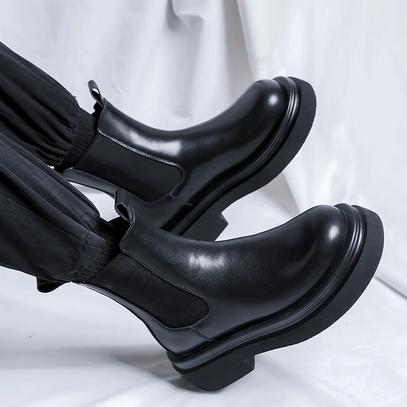 Chi Wolf Short Chelsea Boots Men's Black-6