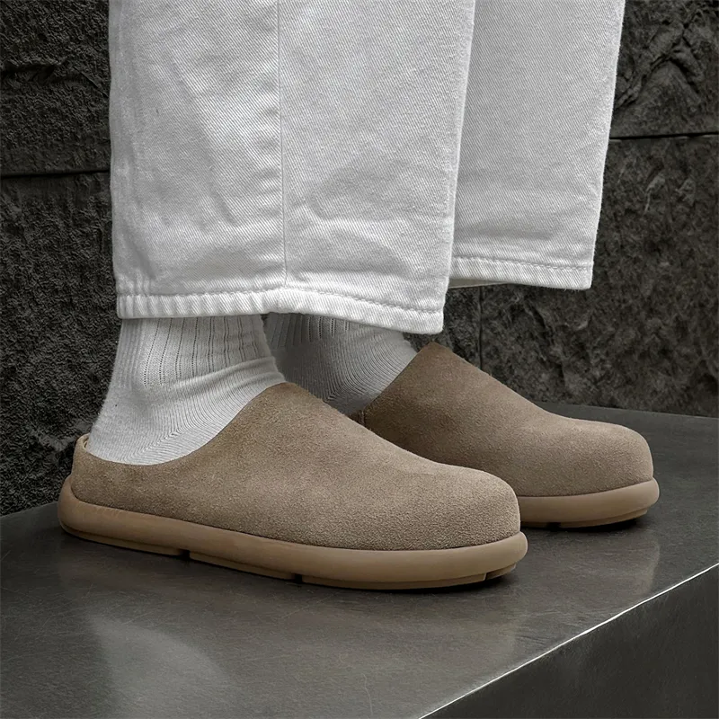 Chi Wolf Rubber Sole Closed Toe Slippers Unisex White-34