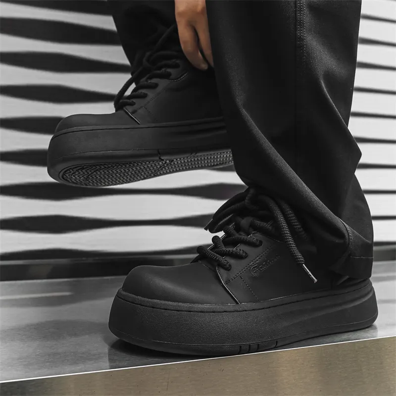 Chi Wolf Low Top Skateboard Shoes Men's-4