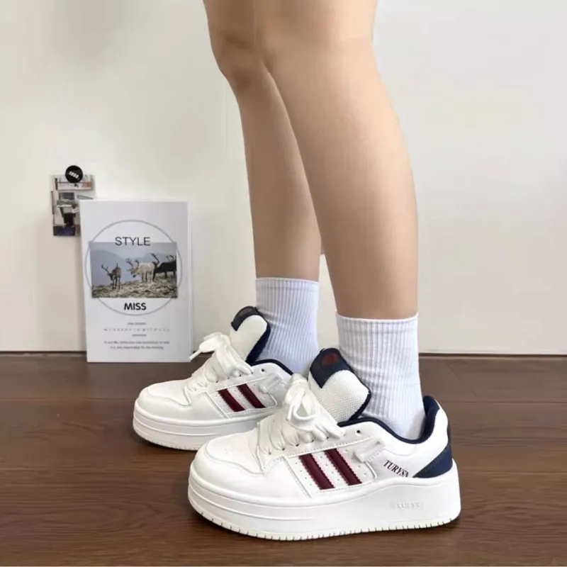 ABCYLM Slip Resistant Cushioning Impact Resistance Abrasion Resistant Low Top Skateboard Shoes Women's White Burgundy-2