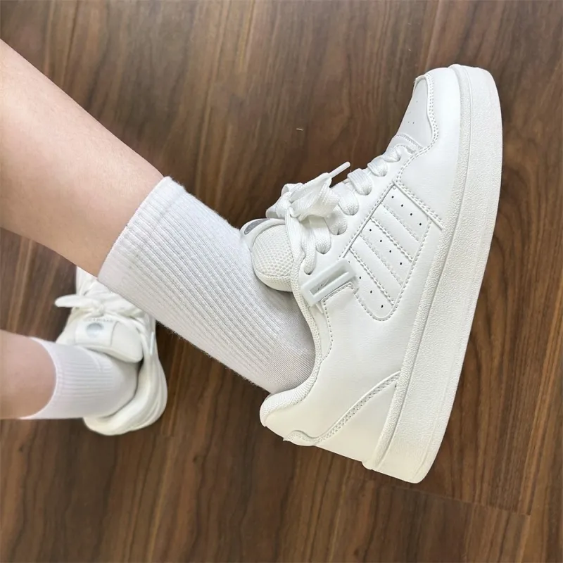 ABCYLM Slip Resistant Cushioning Impact Resistance Abrasion Resistant Low Top Skateboard Shoes Unisex White-4