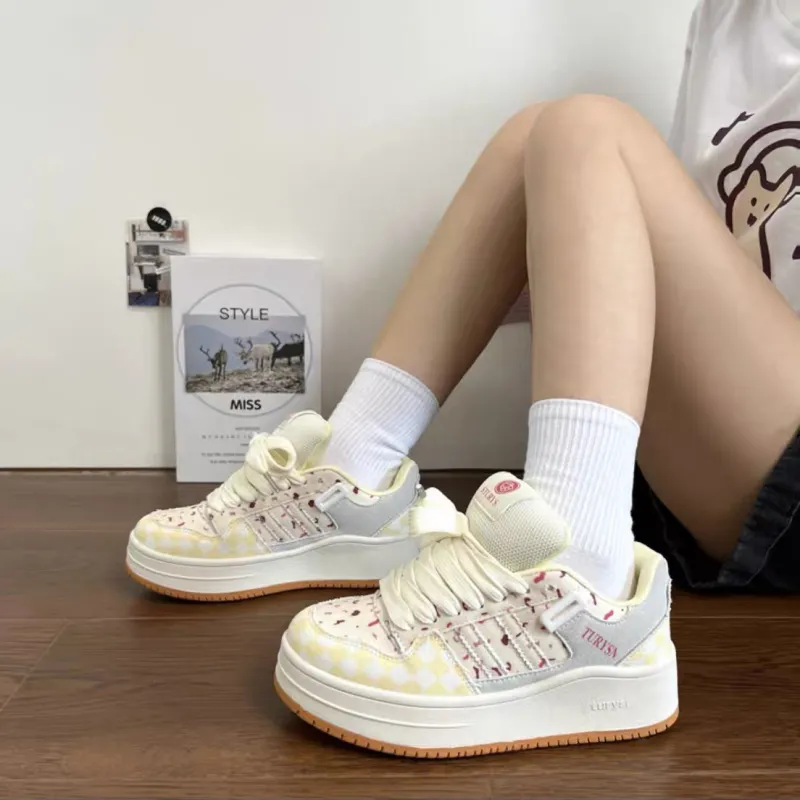 ABCYLM Slip Resistant Cushioning Impact Resistance Abrasion Resistant Low Top Skateboard Shoes Women's Cranberry-5