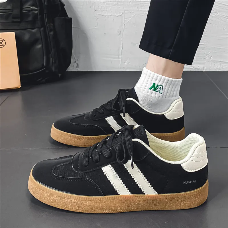 HUANAI Slip-Resistant Low-Top Skateboard Shoes Men's-1