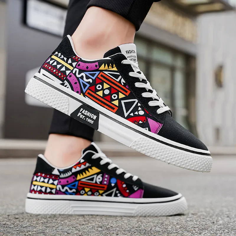 HUANAI Low Top Skateboard Shoes Men's Black-6