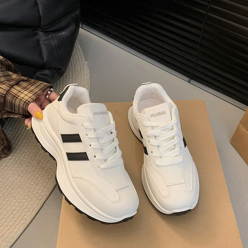 HUANAI Anti Slip Wear Resistant Low Top Casual Shoes Women's-6