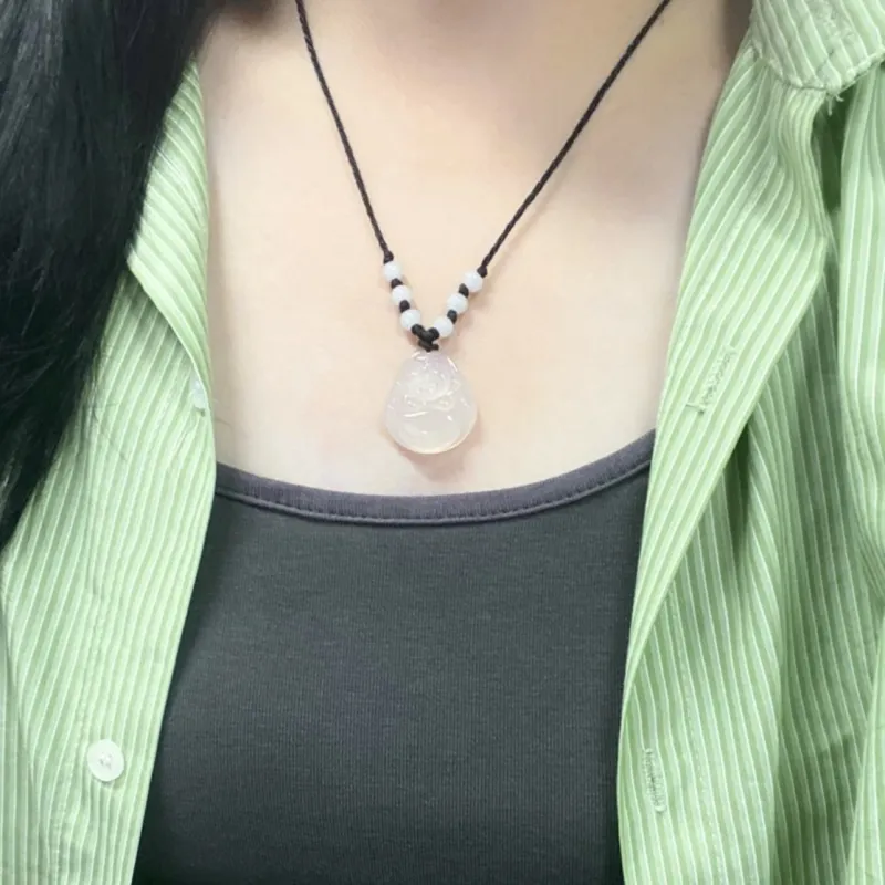 MOONS FAME Chalcedony Necklaces Unisex-2