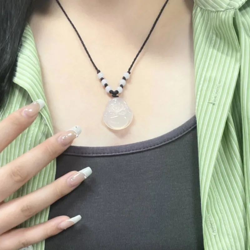 MOONS FAME Chalcedony Necklaces Unisex-3