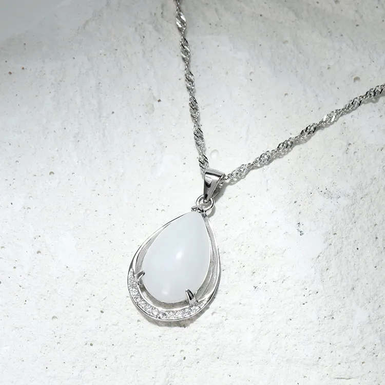 EZRA Glutinous Jade Jadeite Necklaces Unisex-3
