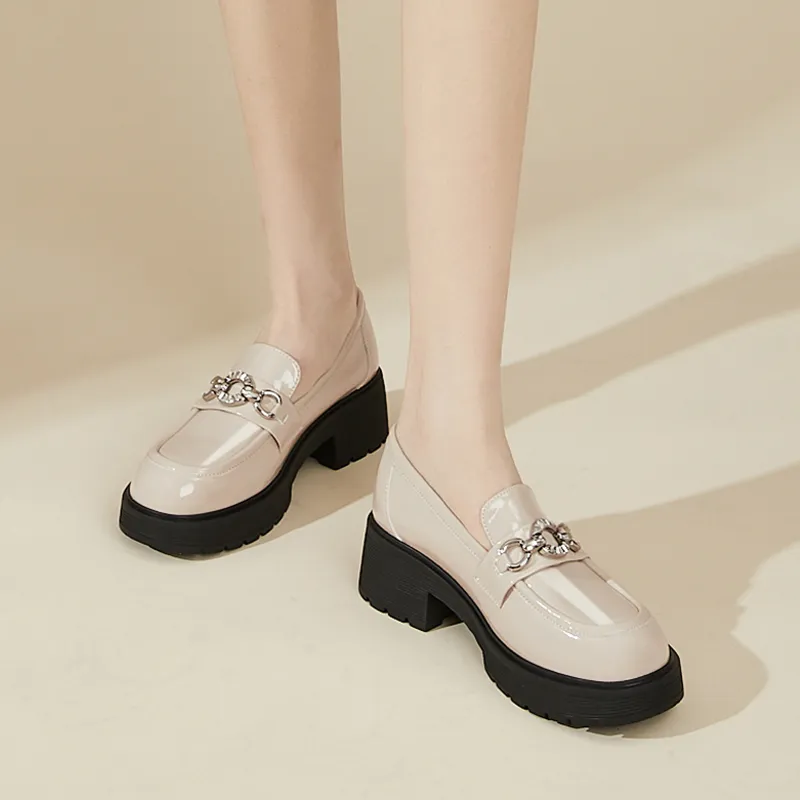 DAPHNE Loafers Women's Black/Beige-11