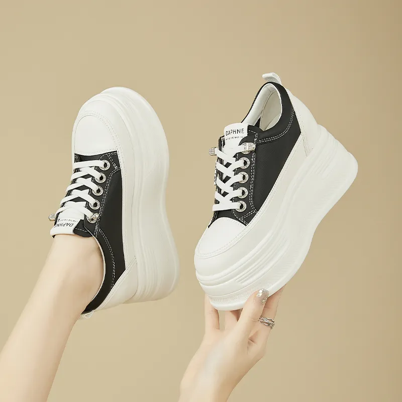 DAPHNE Low-Top Skateboard Shoes Women's-4
