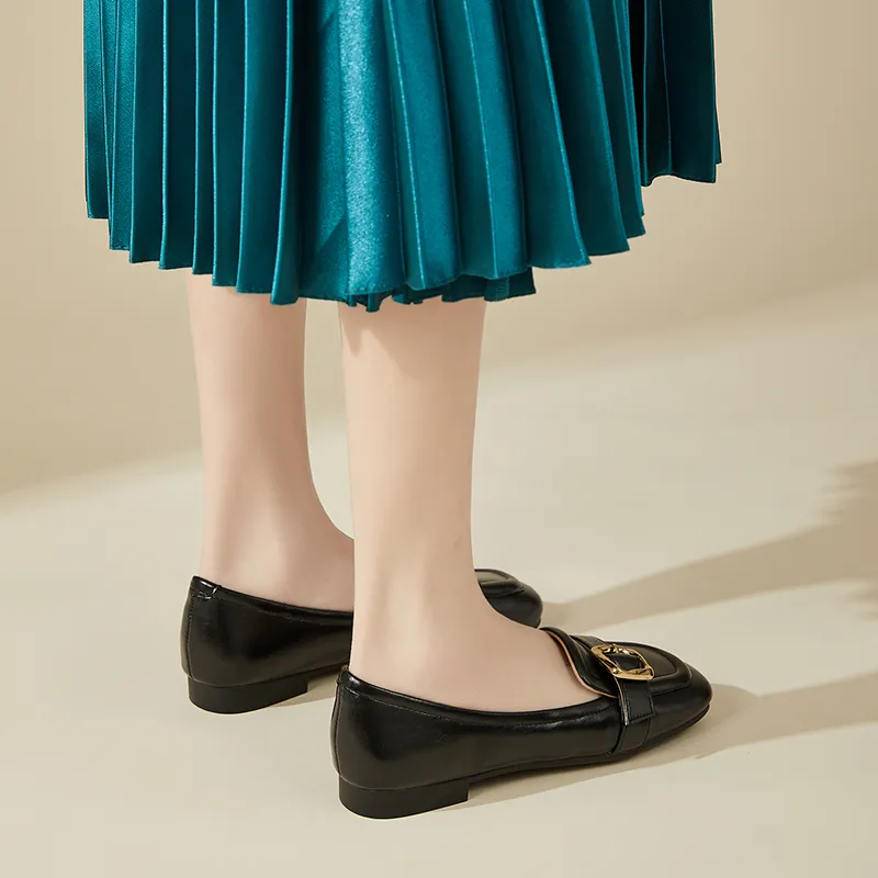 DAPHNE Loafers Women's Black/Ecru-4
