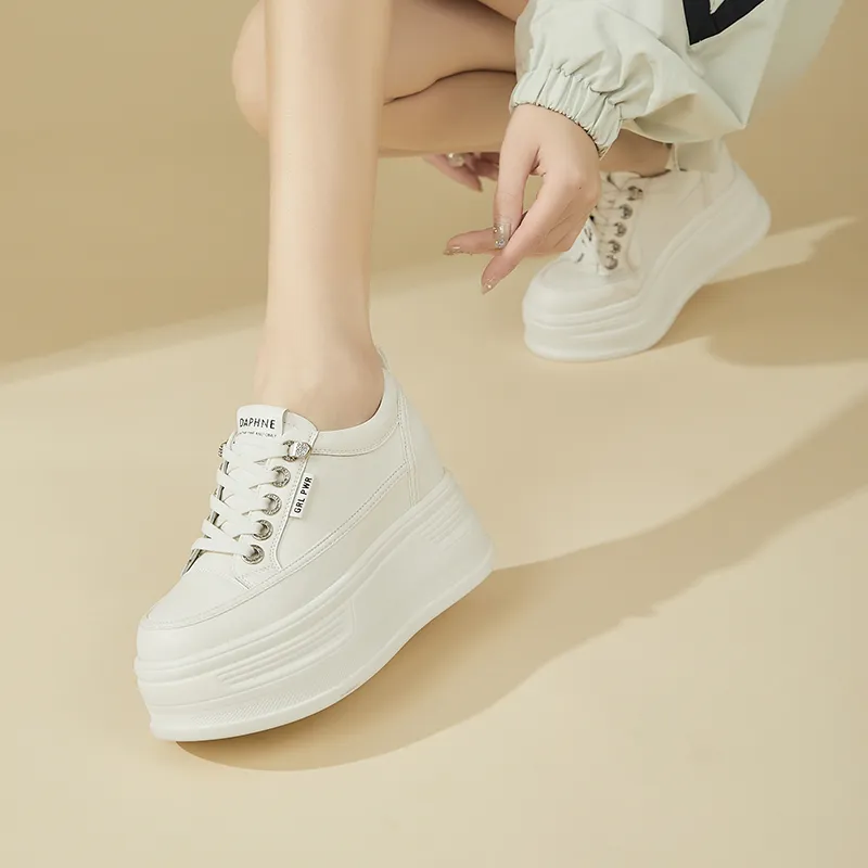 DAPHNE Low-Top Skateboard Shoes Women's-11