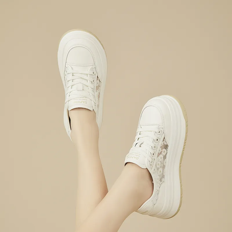 DAPHNE Low-Top Skateboard Shoes Women's-4